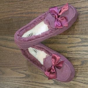 Ugg Ansley Heritage Bow Flat Loafers/Slippers